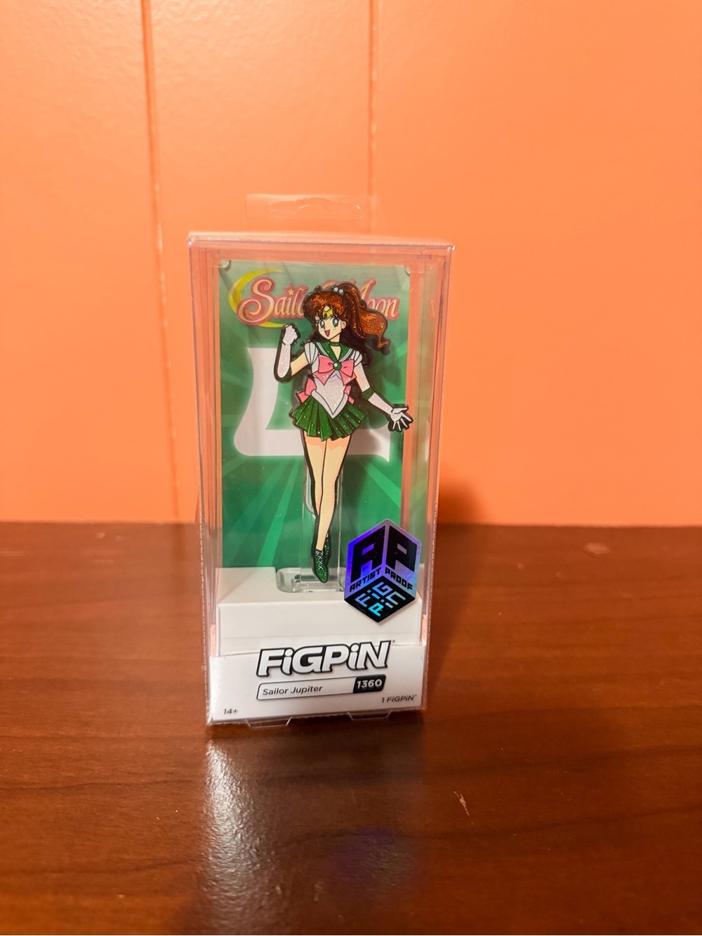 Sailor Jupiter Collectible Pin – Green